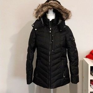 Beautiful Eddie Bauer black down parka with hood NWOT